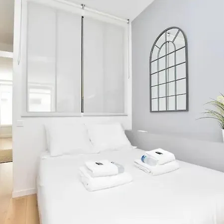 Goodguest-appartement Design Et Cosy Batignolles Paris
